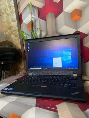Laptop Lenovo ThinkPad X230 8GB Intel Core I5 HDD+SSD 500GB