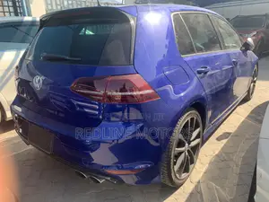 Volkswagen Golf R 4-Door 2017 Blue