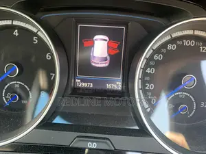 Volkswagen Golf R 4-Door 2017 Blue