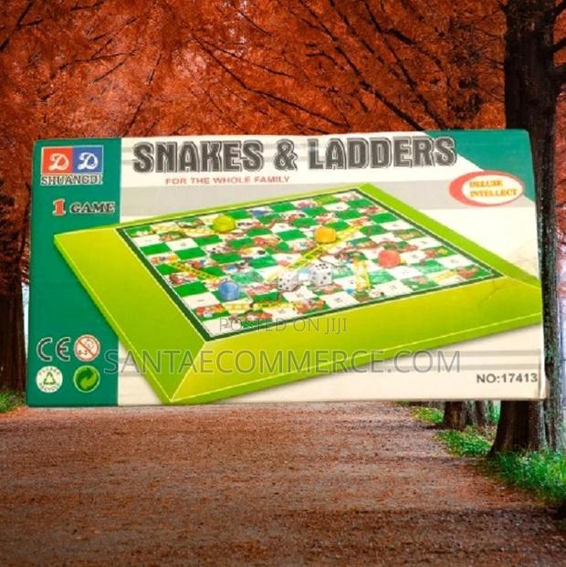 Foldable Portable Snakes And Ladders Board Game - main view