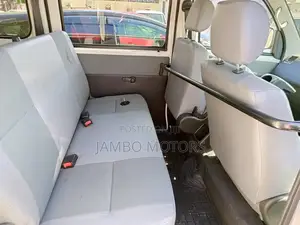 Toyota TownAce 2017 White
