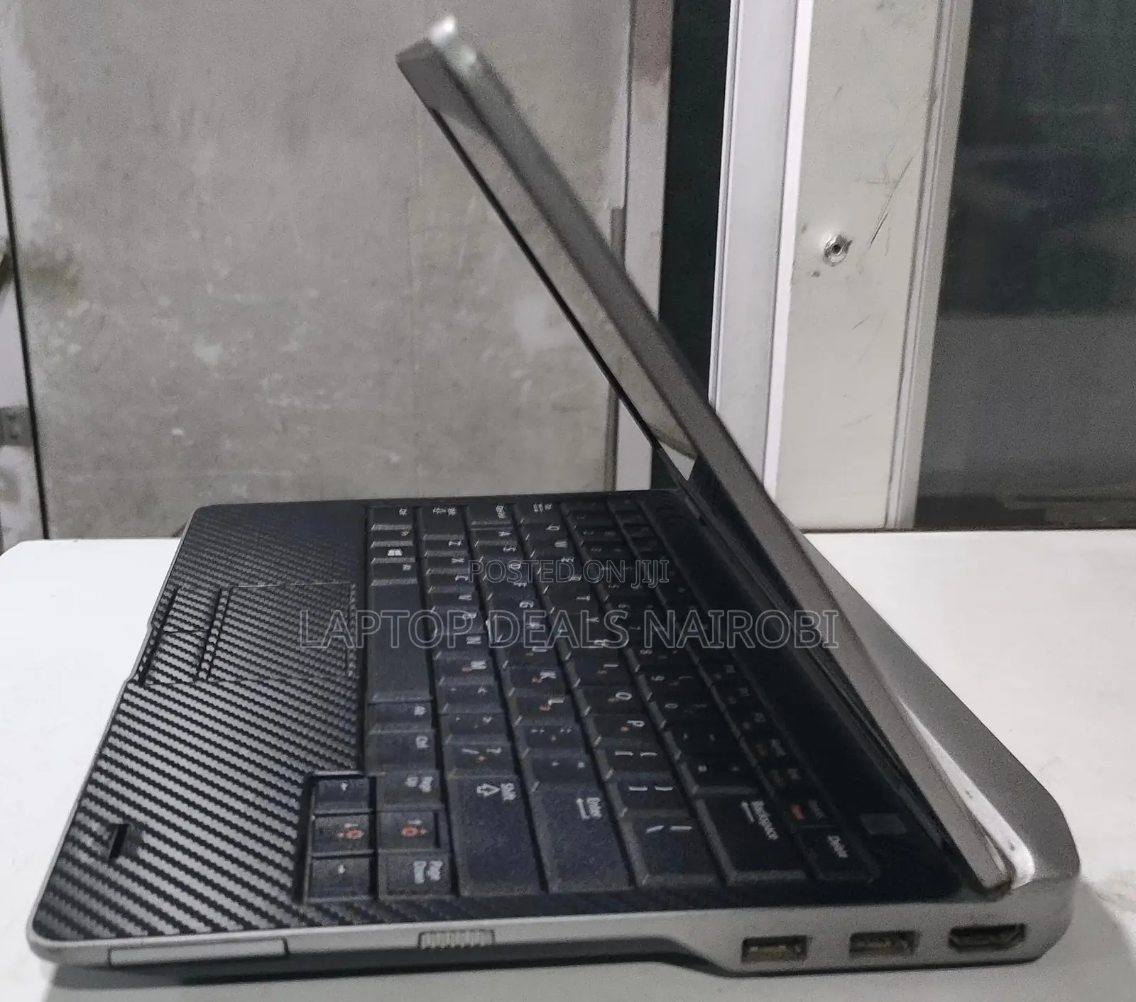 Laptop Dell Latitude E6220 4GB Intel Core i5 HDD+SSD 500GB