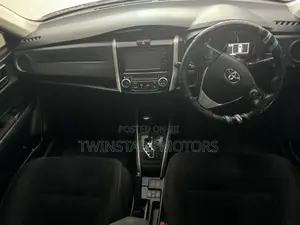 Toyota Corolla Fielder 2014 Silver