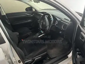 Toyota Corolla Fielder 2014 Silver