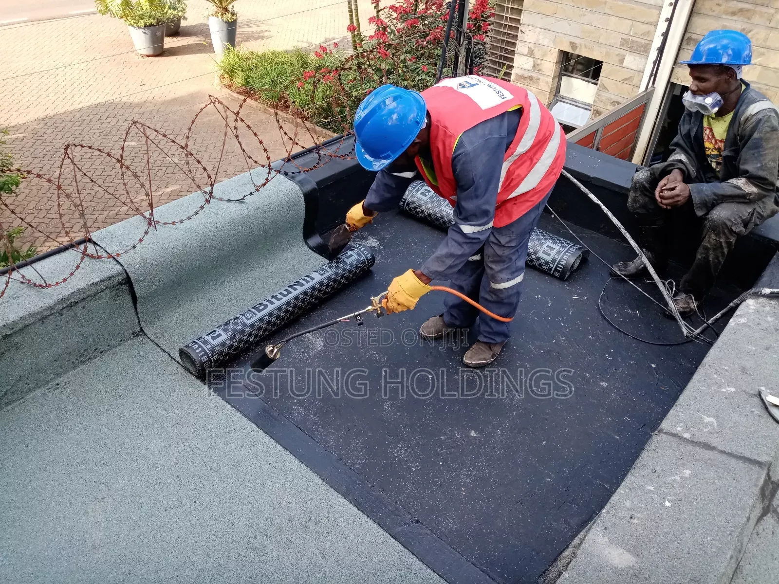 Flat Concrete Roofs Waterproof Services APP Membrane Laying