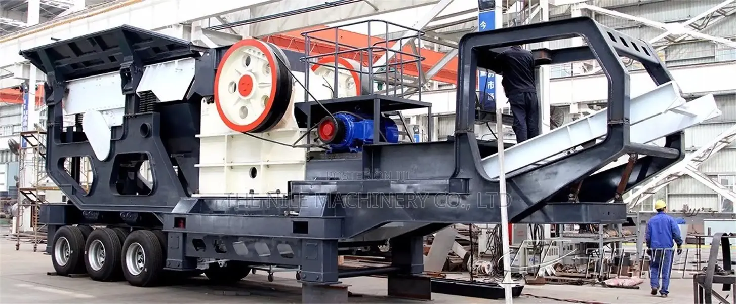 Wheeled Mobile Crushing Station With Mobile Jaw Crusher