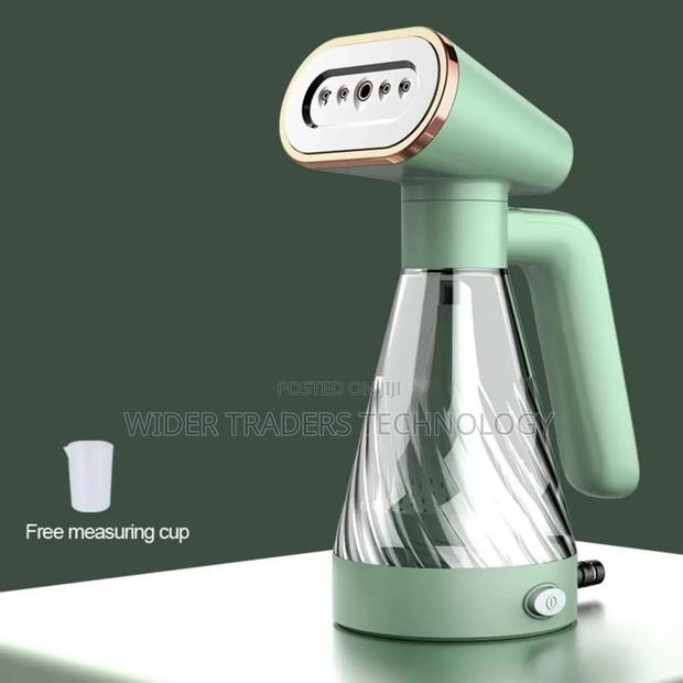 New Design Portable Garment Steamer Portable Garment - thumbnail 2