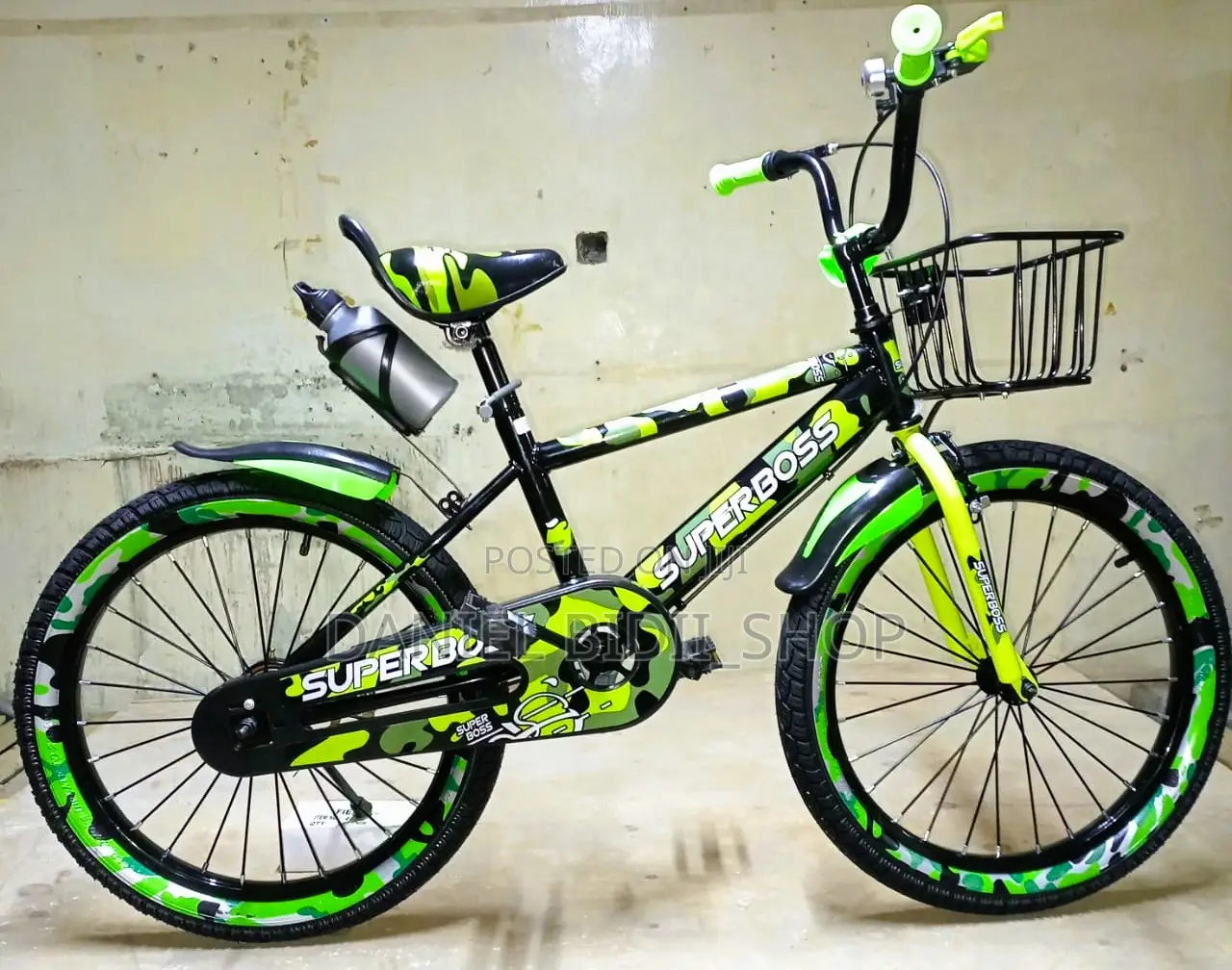Super Boss Boys Mountain Bike Size 20