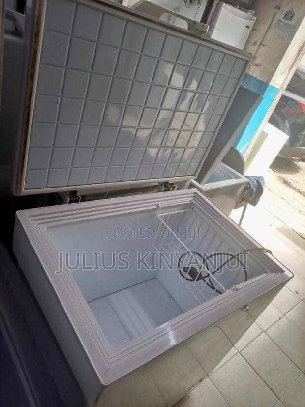 200L Chest Freezer - thumbnail 2