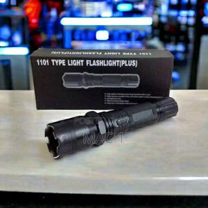 101 Type Security Flashlight / Torch - thumbnail 2