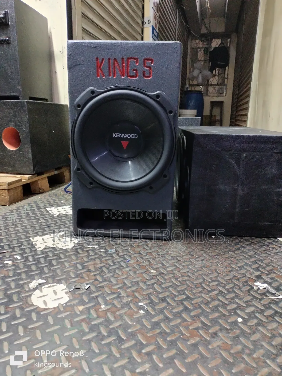 Kenwood Speaker 2000watts 12inches .