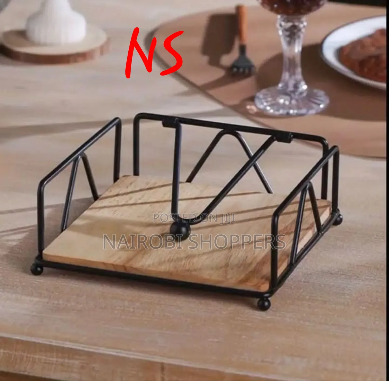 Serviettes Holder/ Metallic Serviette Holder