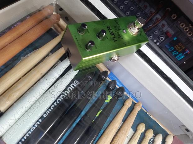 Yler Analog Guitar Delay - main view