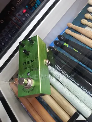 Yler Analog Guitar Delay