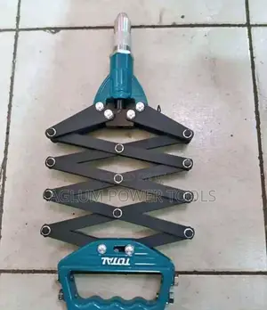 Total Hand Riveter Gun