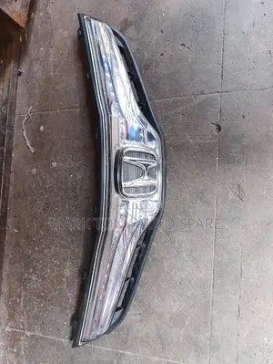 Honda Fit 2012 Grill