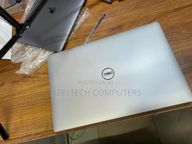 Laptop Dell Precision 5530 32GB Intel Core I7 SSD 256GB - thumbnail 4