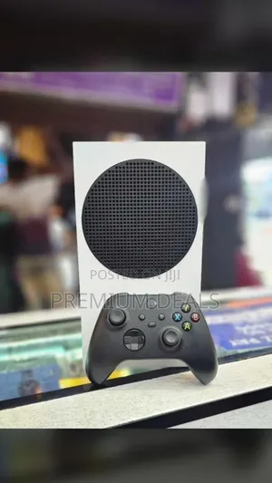 Xbox Series S Ex  Available.