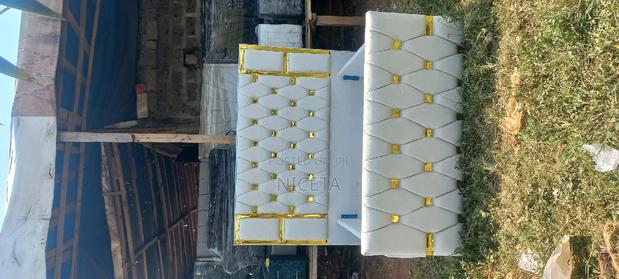 Chesterfield Bed 5by6 - thumbnail 2