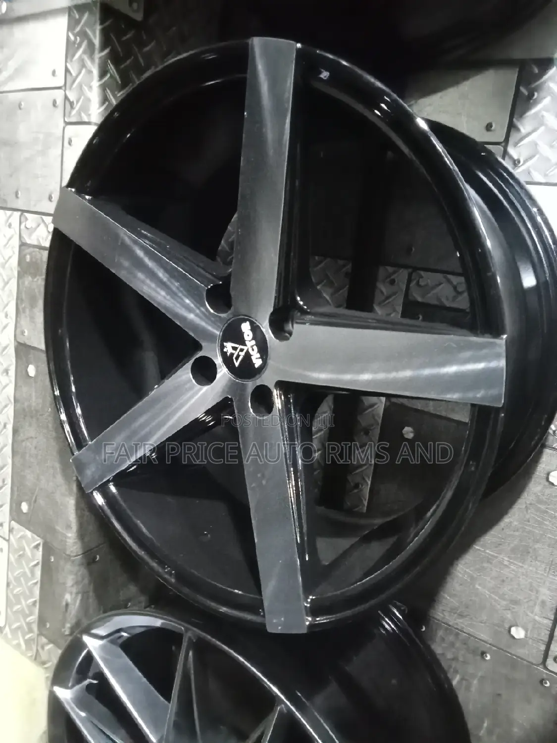 Rims Size 17/4/100 Black Silver