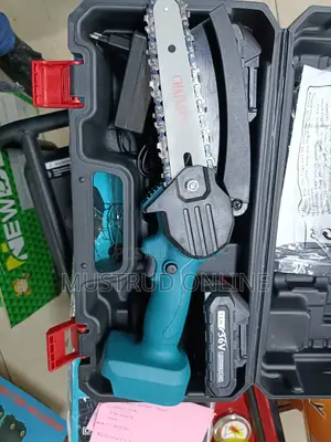6" Cordless Chainsaw