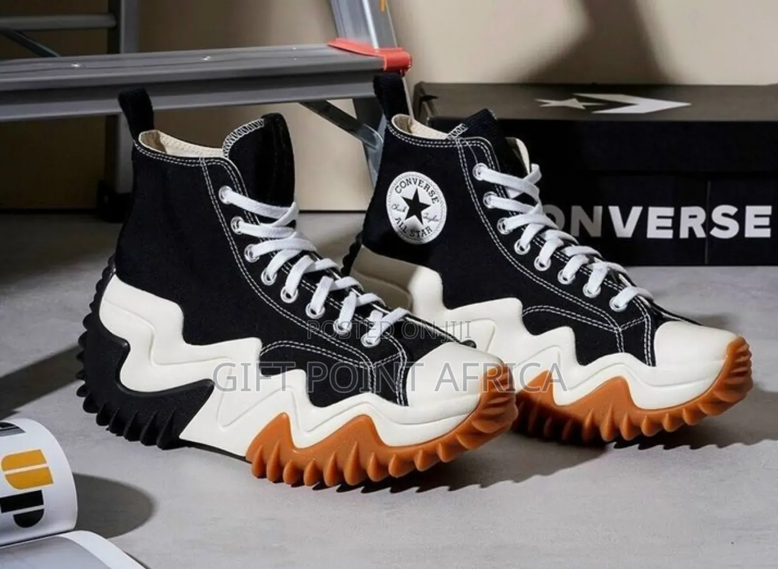 Converse Star Run Motion