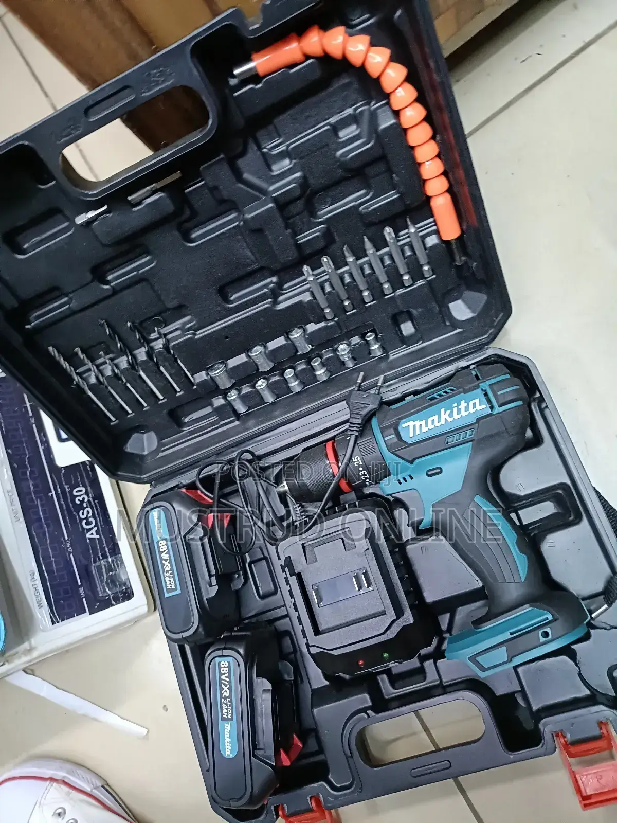 Cordless Drill With Hammer