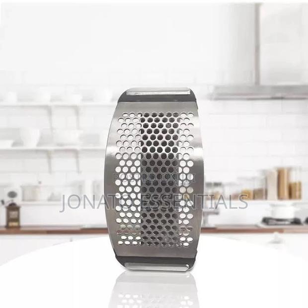 Garlic Press And Squeezer - thumbnail 6