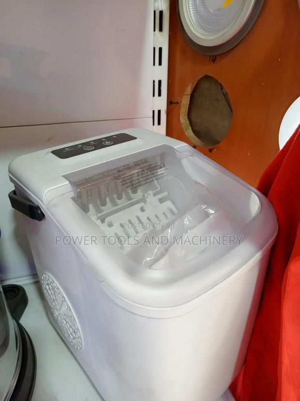 Affordable Ice Cube Maker - main view