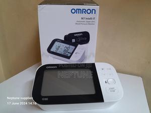Omron M7 Pressure Monitor - thumbnail 2