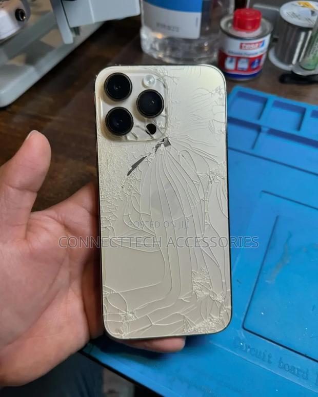 iPhone 14 Pro Max Back Glass Replacement - thumbnail 5