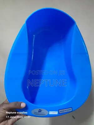 Bedpan Blue