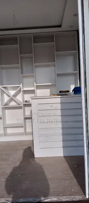 Shop Shelves/ Countertops/Shelves