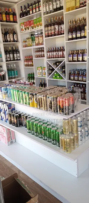 Shop Shelves/ Countertops/Shelves