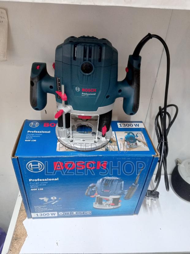 1300w Bosch Wood Router