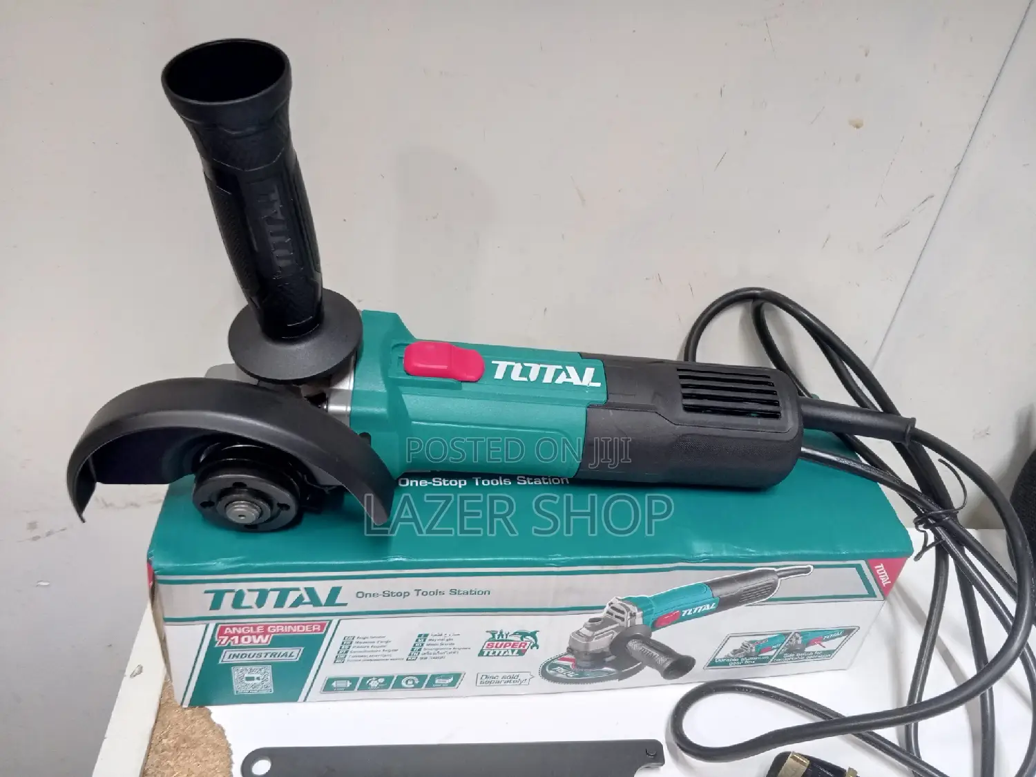 710w Total Angle Grinder