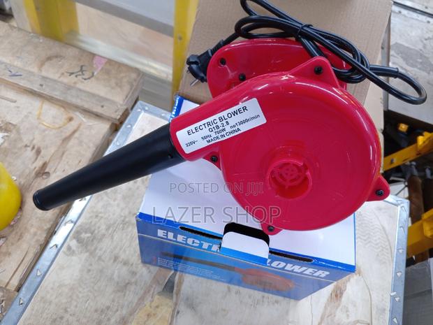 700w Electric Leaf Blower - main view