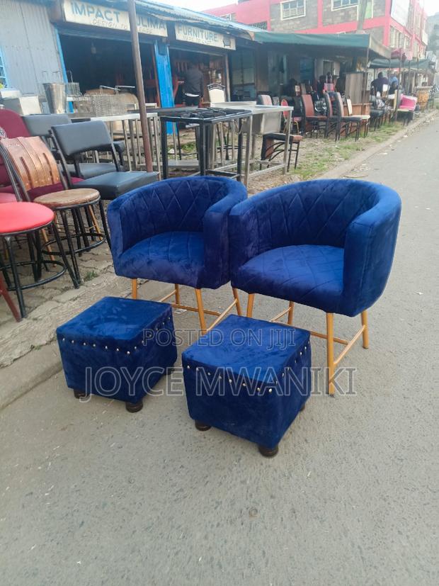 Pedicure Seats and Puffs. - thumbnail 4