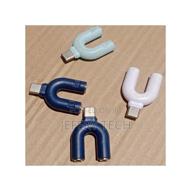 Type -C Male to 3.5mm 2 Female Audio Jack - thumbnail 2