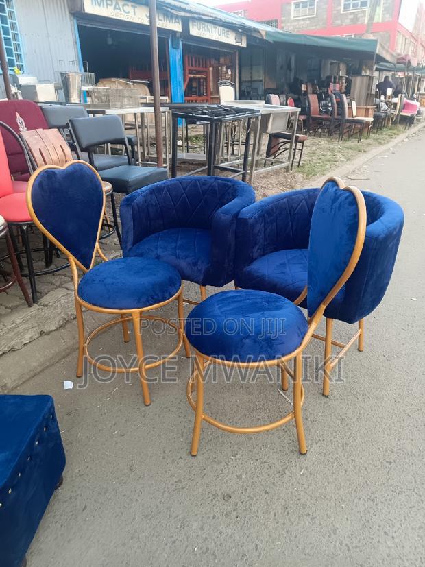 2 Styling Chairs and 2 Love Seats. - main view