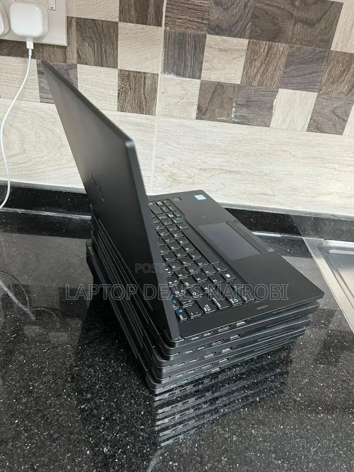 Laptop Dell Latitude 7390 8GB Intel Core I5 SSD 256GB