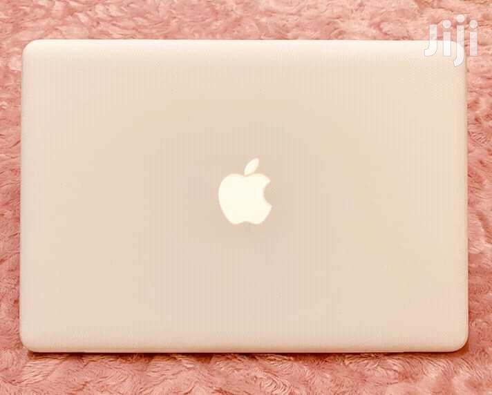 Laptop Apple MacBook 4GB Intel Core 2 Duo HDD 500GB