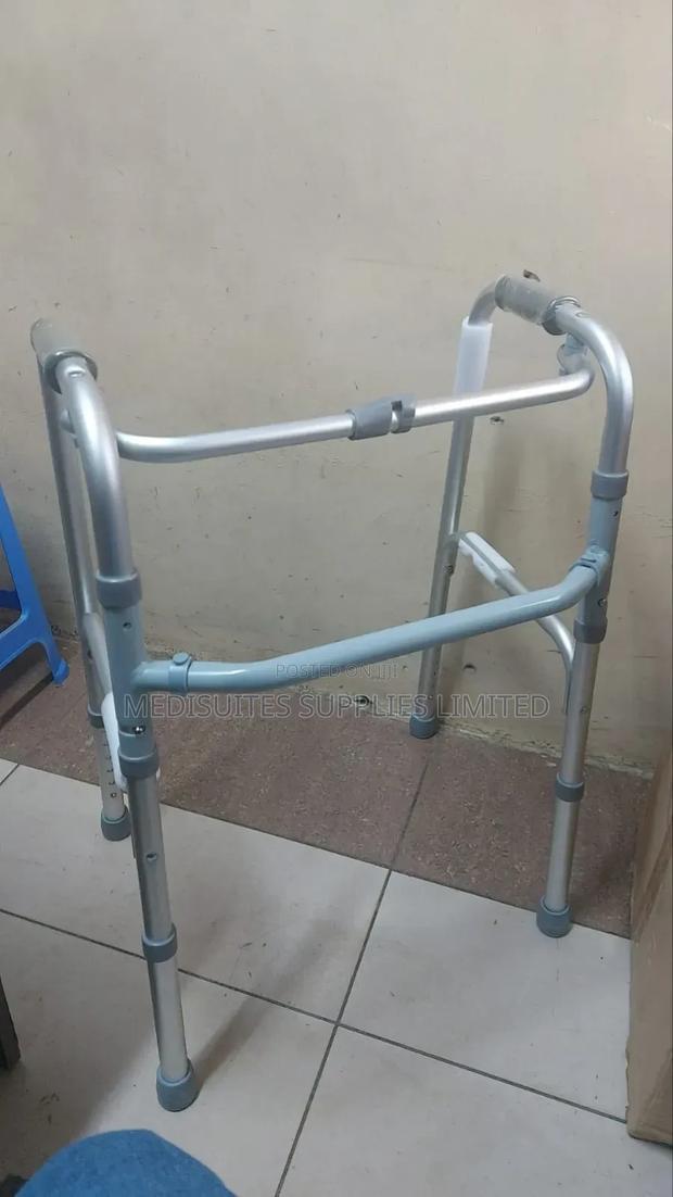 Foldable Walking Frame. - main view