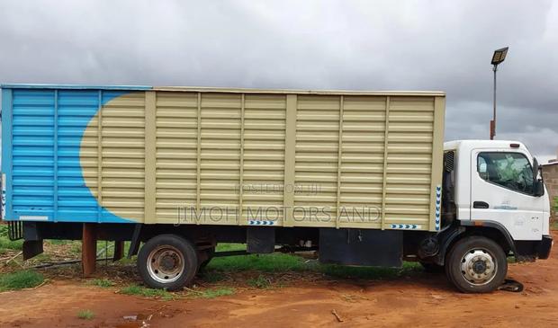Mitsubishi Fuso - thumbnail 5