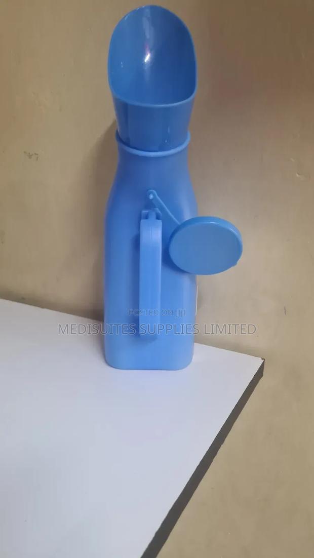 Female Urine Container - thumbnail 2