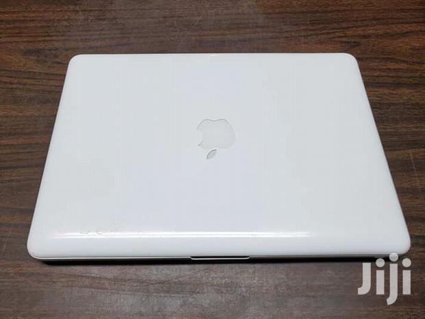Laptop Apple MacBook 4GB Intel Core 2 Duo HDD 500GB - thumbnail 3