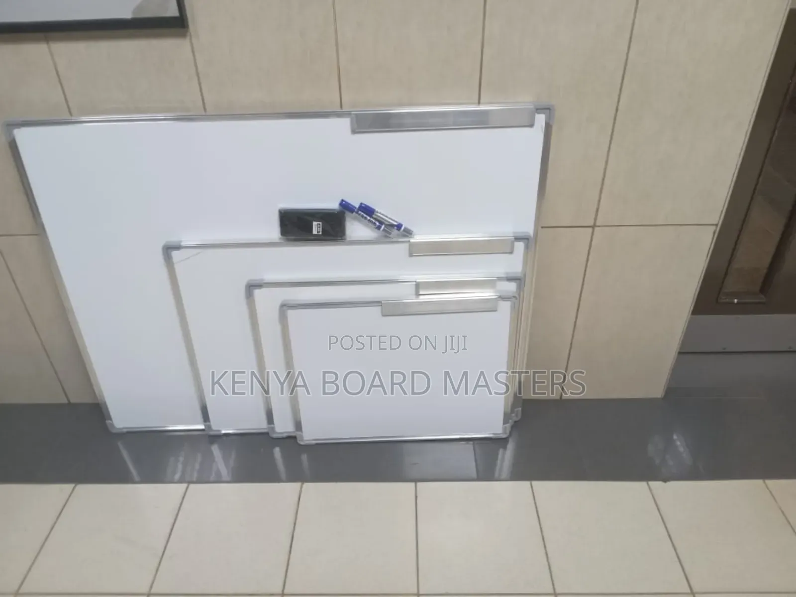 Whiteboard°Whiteboard°°Whiteboard.