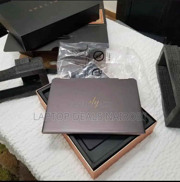 Laptop HP Spectra 13 16GB Intel Core i7 SSD 512GB