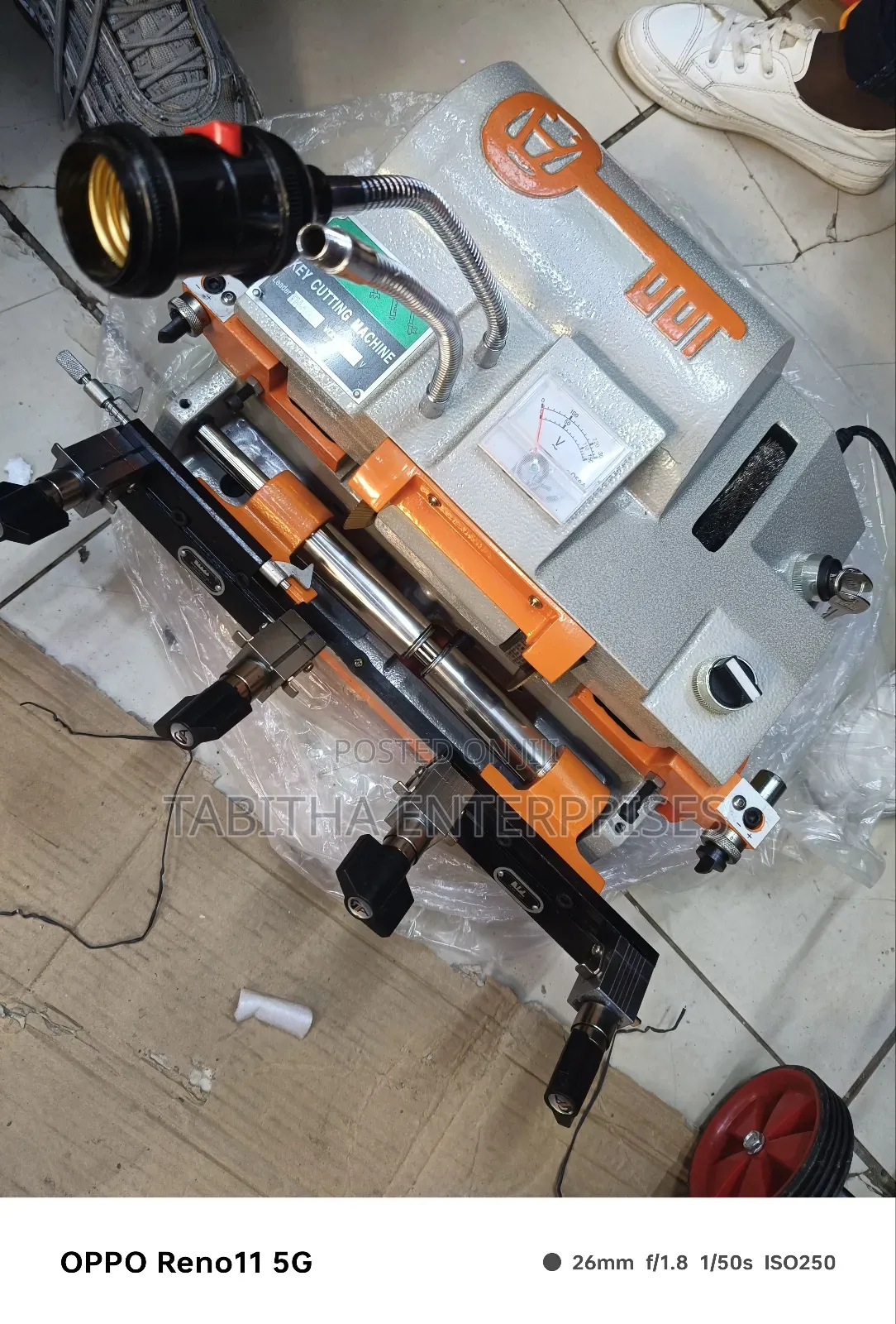 Key Cutting Machine/Cutting Machine