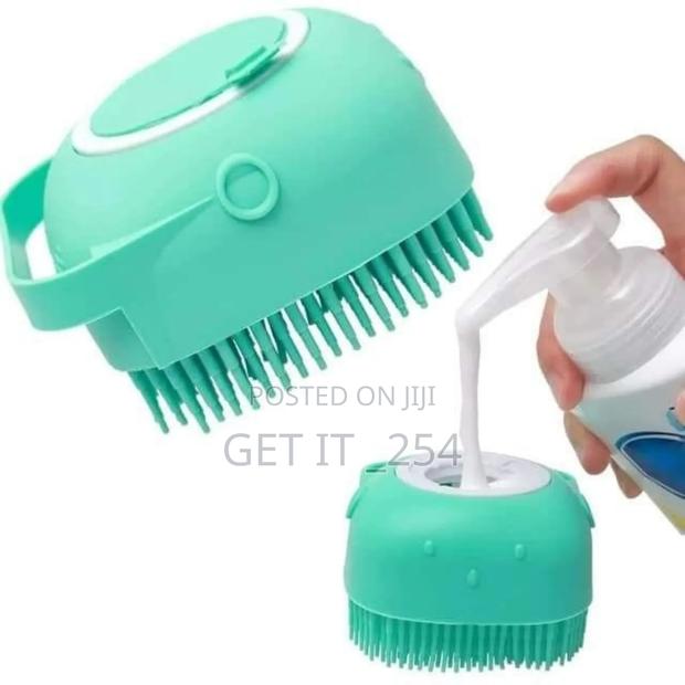 Shower /Bathing Silicon Brush Can With Liquid Soap Pot - thumbnail 3